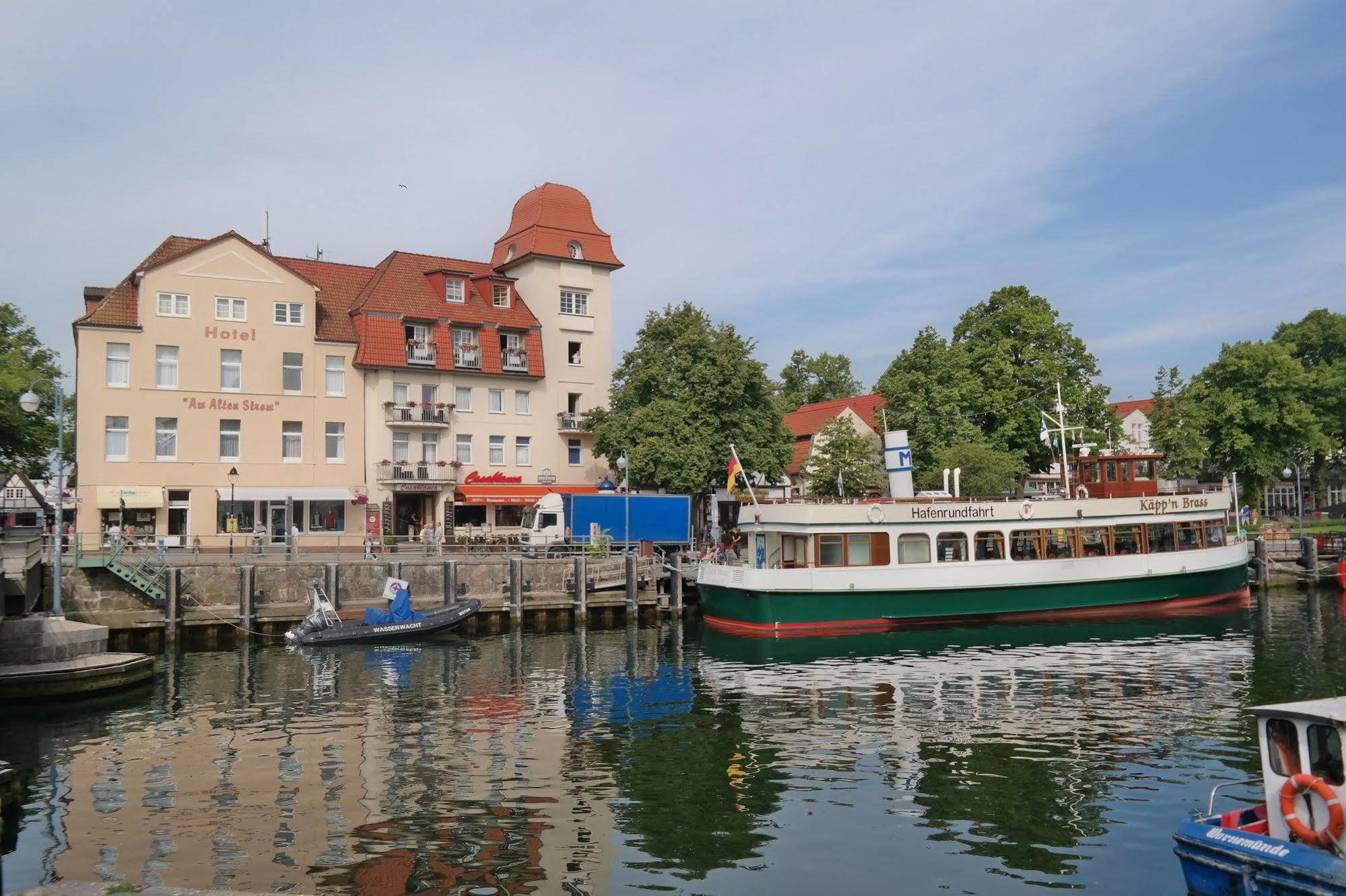 Hotel Am Alten Strom Rostock Eksteriør bilde