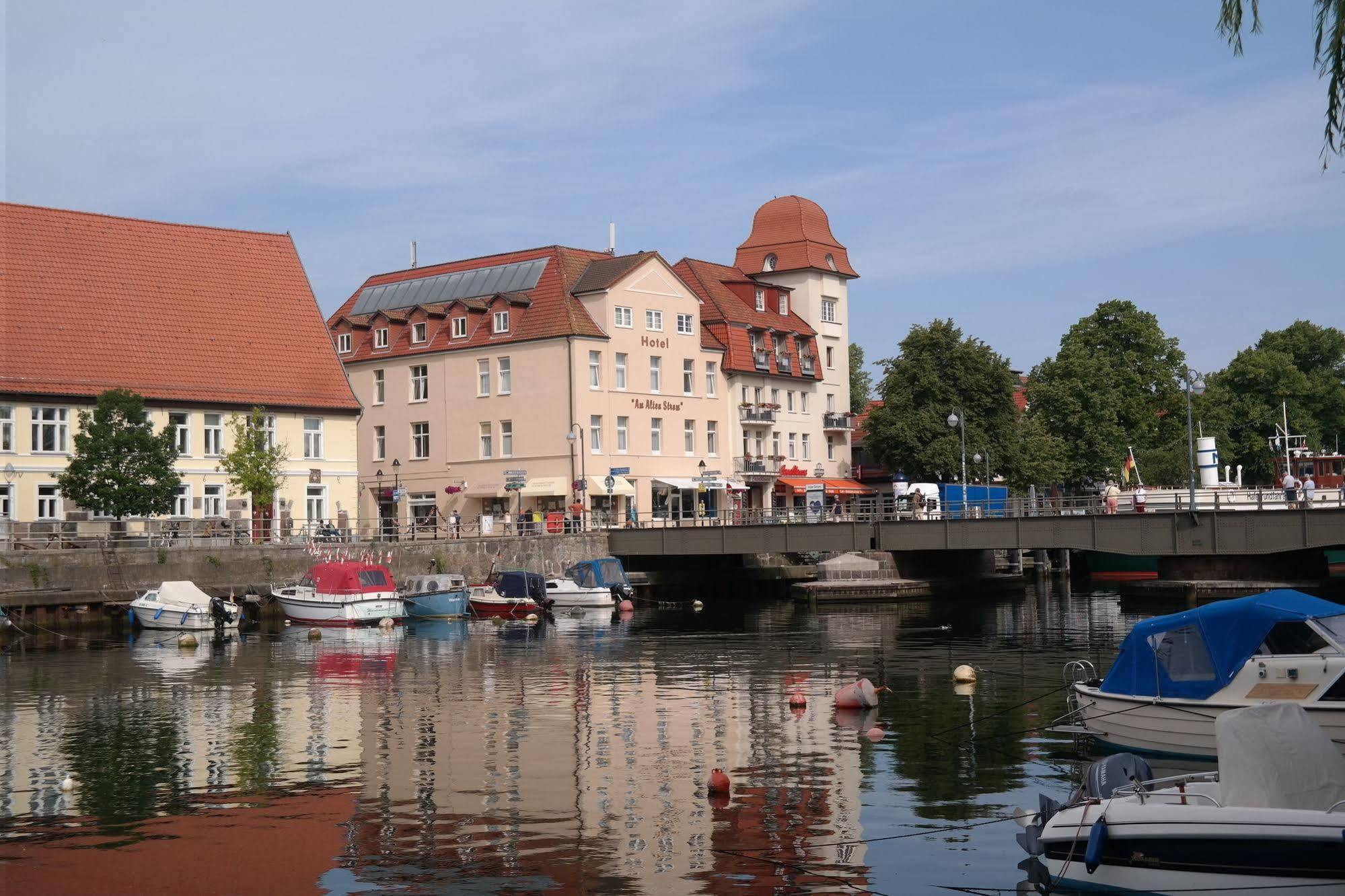 Hotel Am Alten Strom Rostock Eksteriør bilde